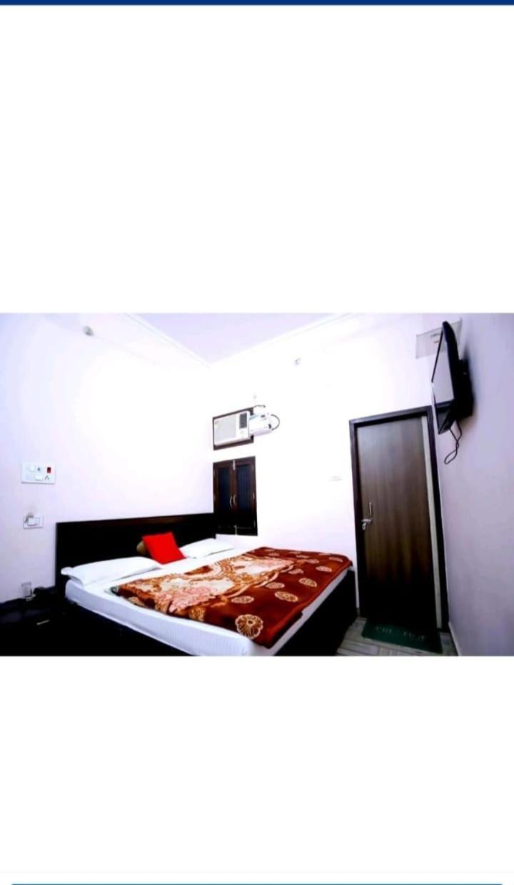 Hotel Blue Star 바라나시 외부 사진